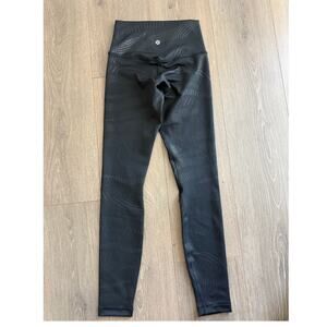 Lululemon Black Leggings‎ EUC Size 2